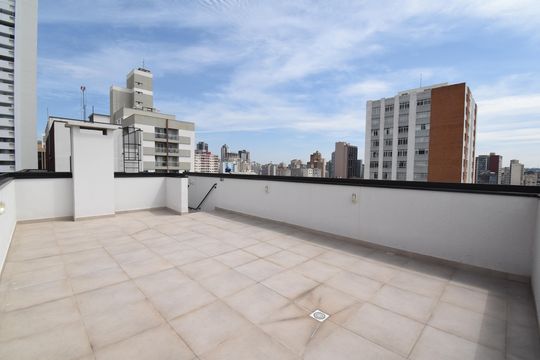 Área comum - Terraço de kitnet/studio para alugar com 1 quarto, 22m² em Centro, Curitiba