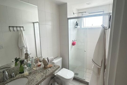 Banheiro de apartamento à venda com 3 quartos, 161m² em Barra da Tijuca, Rio de Janeiro