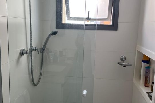 Banheiro de apartamento à venda com 3 quartos, 125m² em Jardim Belo Horizonte, Campinas