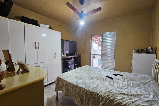 Casa à venda com 2 quartos, 79m² em Jardim Pedreira, São Paulo