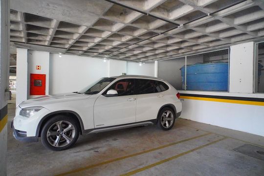Garagem de apartamento para alugar com 2 quartos, 75m² em Chácara das Pedras, Porto Alegre