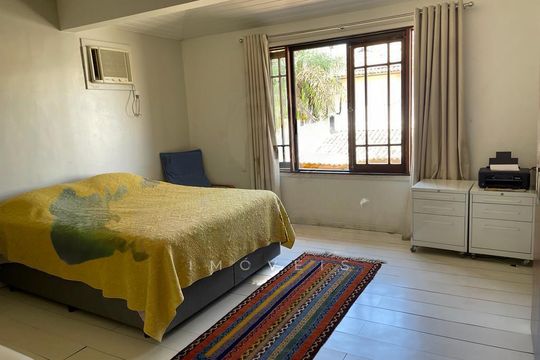 Casa à venda com 5 quartos, 310m² em Recreio dos Bandeirantes, Rio de Janeiro