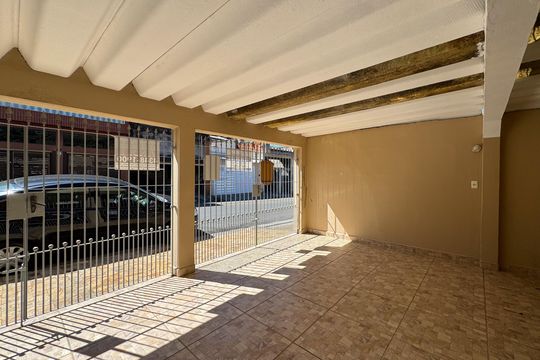 Garagem de casa à venda com 3 quartos, 117m² em Bairro dos Casa, São Bernardo do Campo