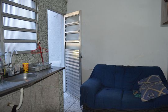 Casa à venda com 1 quarto, 40m² em Veloso, Osasco