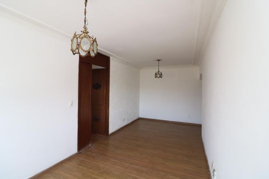 Sala de apartamento à venda com 2 quartos, 57m² em Vila Santa Clara, São Paulo