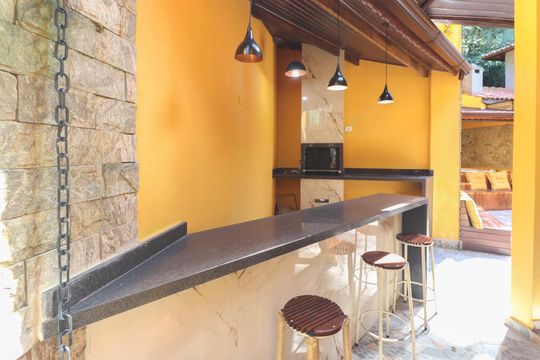 Churrasqueira de casa para alugar com 4 quartos, 580m² em Vila Albertina, São Paulo