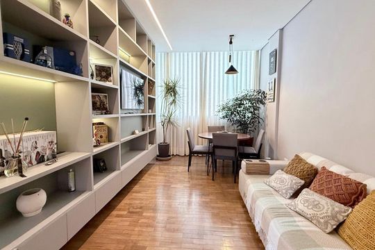 Apartamento à venda com 3 quartos, 129m² em Barro Preto, Belo Horizonte