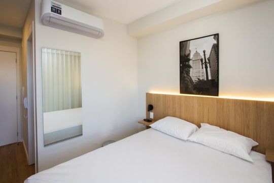 Studio de kitnet/studio para alugar com 1 quarto, 24m² em Vila Cordeiro, São Paulo