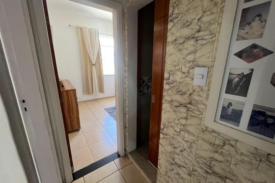 Corredor de apartamento à venda com 2 quartos, 62m² em Tauá, Rio de Janeiro