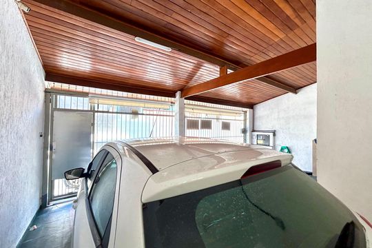 Garagem de casa à venda com 3 quartos, 194m² em Parque Santo Antonio, Guarulhos