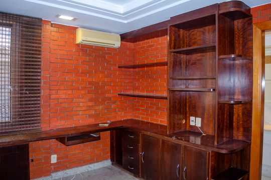 Casa de Condomínio para alugar com 3 quartos, 438m² em Jardins Mônaco, Aparecida de Goiânia