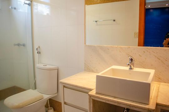 Casa de Condomínio para alugar com 3 quartos, 438m² em Jardins Mônaco, Aparecida de Goiânia