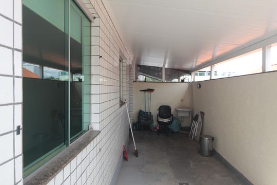 Área Privativa de apartamento à venda com 3 quartos, 135m² em Itapoã, Belo Horizonte