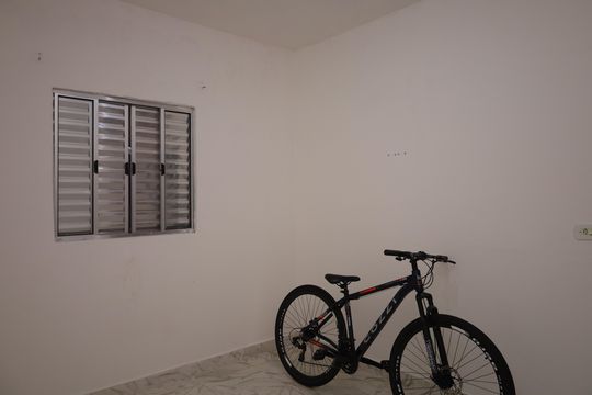 Quarto de casa para alugar com 1 quarto, 20m² em Cidade Tiradentes, São Paulo