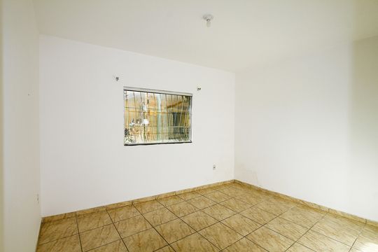 Quarto 1 de casa à venda com 4 quartos, 350m² em Cidade Industrial, Belo Horizonte