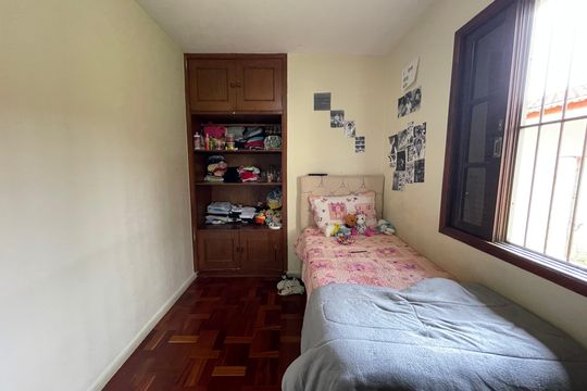 Quarto 2 de casa à venda com 5 quartos, 125m² em Jardim Bonfiglioli, São Paulo