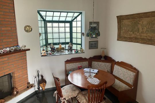 Sala de casa à venda com 4 quartos, 523m² em Jardim Atibaia (Sousas), Campinas