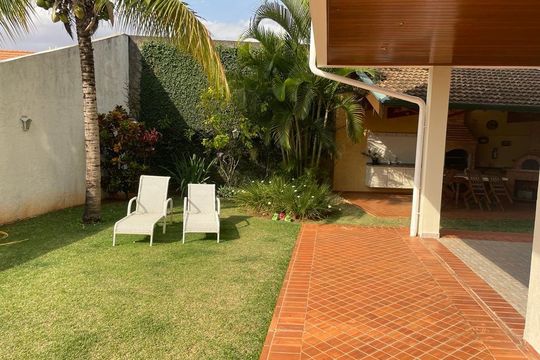 Área externa de casa à venda com 4 quartos, 523m² em Jardim Atibaia (Sousas), Campinas