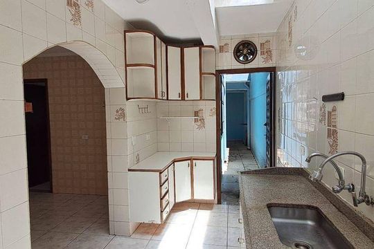 Casa à venda com 5 quartos, 180m² em Jardim Ester, São Paulo