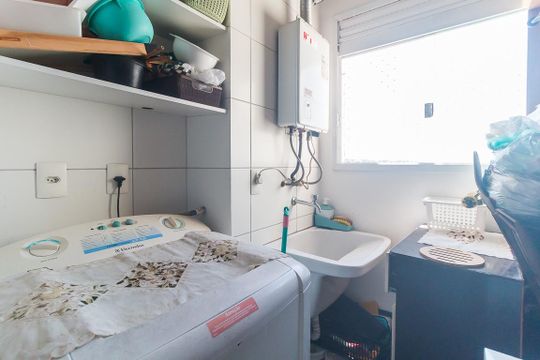 Área de Serviço de apartamento para alugar com 2 quartos, 63m² em Cezar de Souza, Mogi das Cruzes