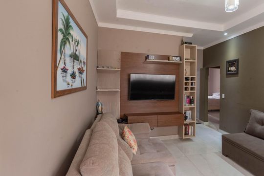 Casa à venda com 2 quartos, 248m² em Jardim Aurelia, Campinas