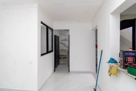 Sala/Cozinha de casa para alugar com 2 quartos, 70m² em Jardim Guanca, São Paulo