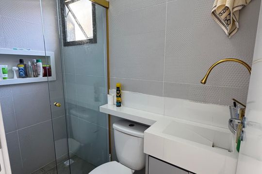 Banheiro de apartamento à venda com 2 quartos, 114m² em Paraíso, Santo André
