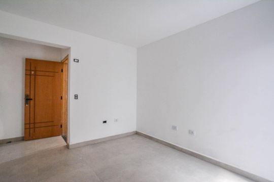Sala de apartamento à venda com 3 quartos, 69m² em Vila Mazzei, Santo André