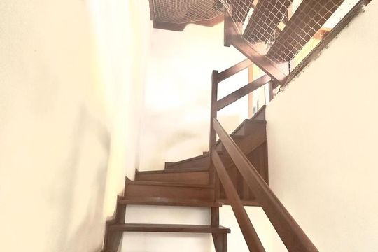 Escada de casa de condomínio à venda com 3 quartos, 122m² em Medianeira, Porto Alegre