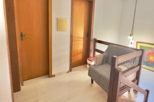 Corredor de casa de condomínio à venda com 3 quartos, 122m² em Medianeira, Porto Alegre