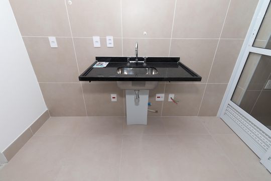 Cozinha de apartamento à venda com 2 quartos, 61m² em Água Branca, São Paulo
