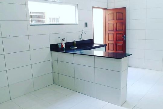 Edícula de casa à venda com 4 quartos, 200m² em Bortolândia, São Paulo