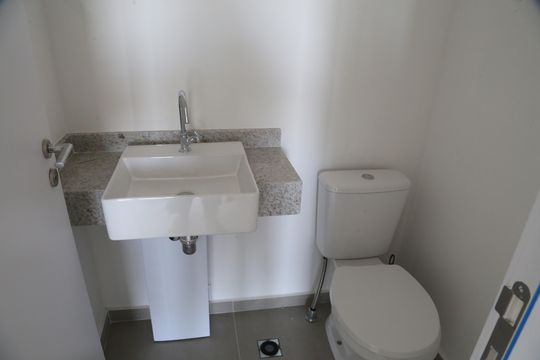 Apartamento para alugar com 2 quartos, 68m² em Santo Amaro, São Paulo