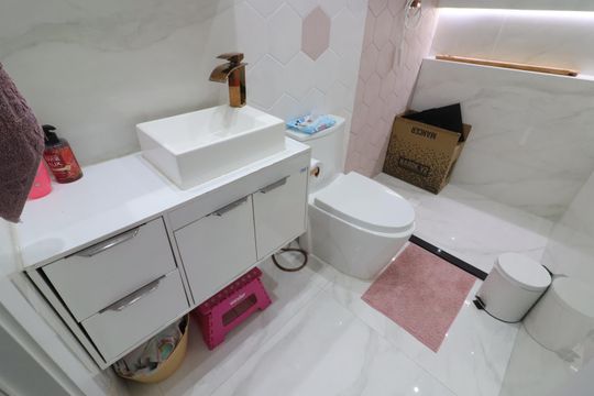 Banheiro 2 de apartamento à venda com 2 quartos, 65m² em Jaguaribe, Osasco