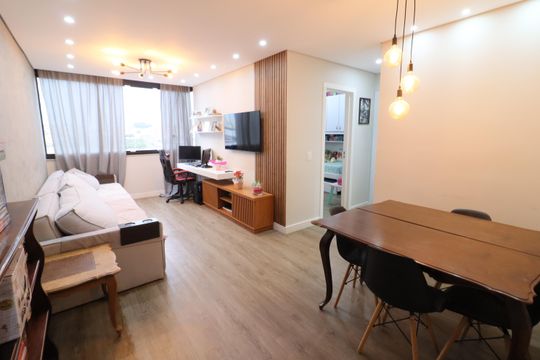 Apartamento à venda com 2 quartos, 65m² em Jaguaribe, Osasco