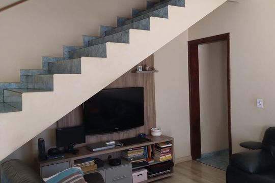 Casa para alugar com 2 quartos, 500m² em Parque Tres Meninos, Sorocaba