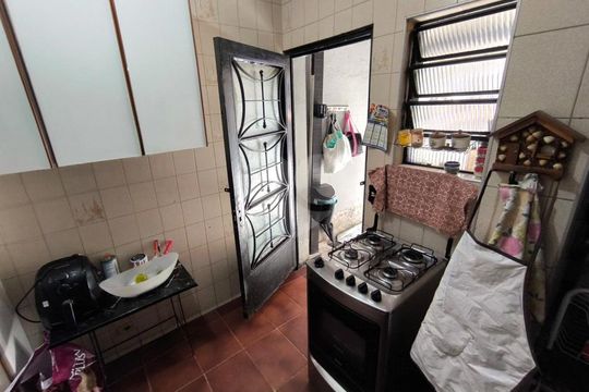 Casa à venda com 3 quartos, 82m² em Jardim Monte Alegre, Taboão da Serra