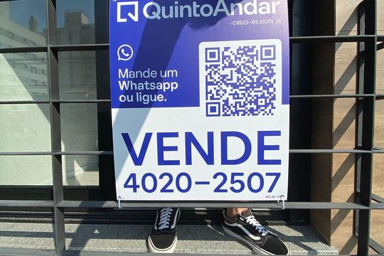 MCJB-100 de kitnet/studio à venda com 1 quarto, 30m² em Rio Branco, Porto Alegre