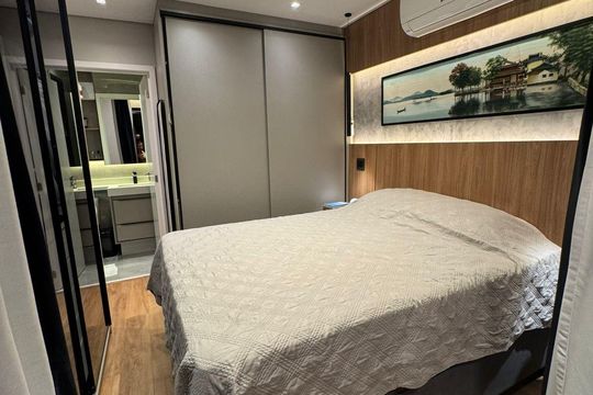 Quarto de apartamento à venda com 1 quarto, 56m² em Vila Yara, Osasco