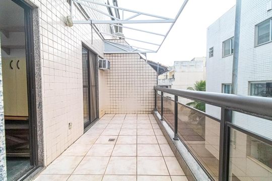 Varanda de apartamento à venda com 5 quartos, 256m² em Recreio dos Bandeirantes, Rio de Janeiro