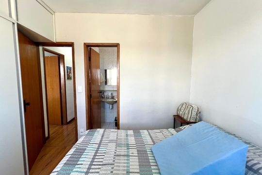Apartamento à venda com 2 quartos, 60m² em Planalto, Belo Horizonte