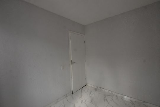 Quarto 2 de apartamento à venda com 2 quartos, 45m² em Cavalcanti, Rio de Janeiro
