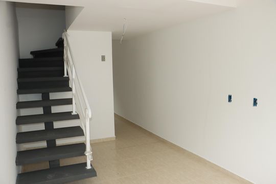 Casa de Condomínio para alugar com 2 quartos, 50m² em Bairro Jardim Nossa Senhora das Graças, Cotia