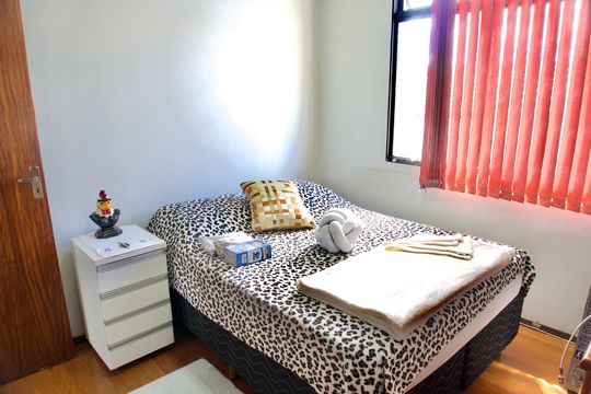 Quarto 2 de casa à venda com 3 quartos, 136m² em Padre Eustáquio, Belo Horizonte