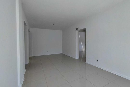 Sala de apartamento para alugar com 2 quartos, 60m² em Vila Nova, Novo Hamburgo