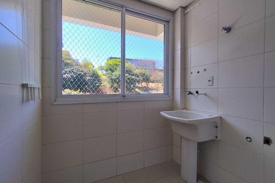 Área de serviço de apartamento para alugar com 2 quartos, 60m² em Vila Nova, Novo Hamburgo