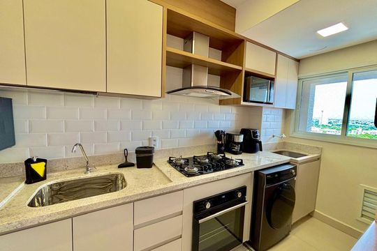 Cozinha de apartamento para alugar com 3 quartos, 73m² em Parque Amazonia, Goiânia