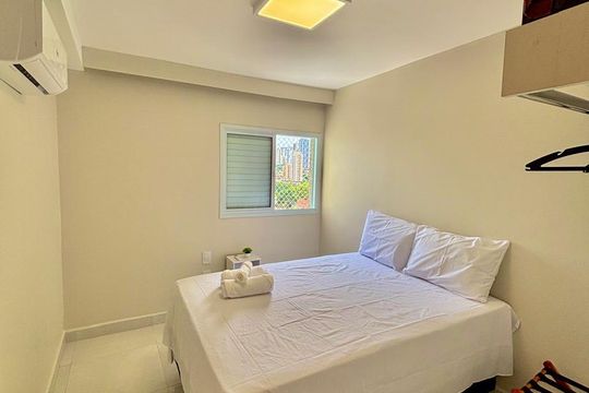 Quarto 2 de apartamento para alugar com 3 quartos, 73m² em Parque Amazonia, Goiânia