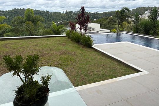 Área externa de casa de condomínio à venda com 5 quartos, 615m² em Alphaville, Santana de Parnaíba