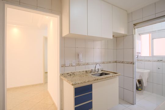Cozinha de apartamento para alugar com 3 quartos, 62982m² em Chácara Califórnia, São Paulo